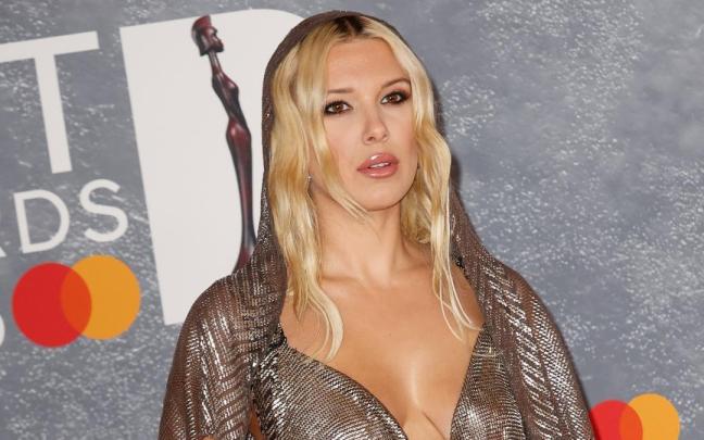 A principios de año se habló mucho del cambio facial de Millie Bobby Brown en ‘Stranger Things’.