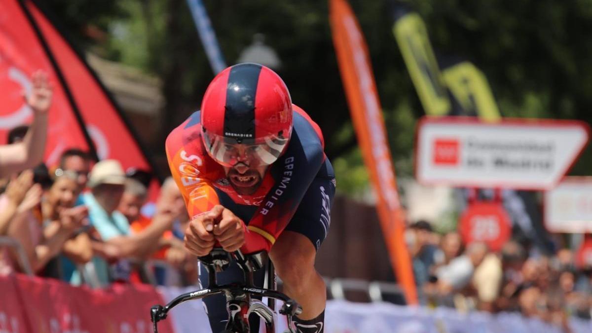 Jonathan Castroviejo, un seguro de vida en el Ineos.