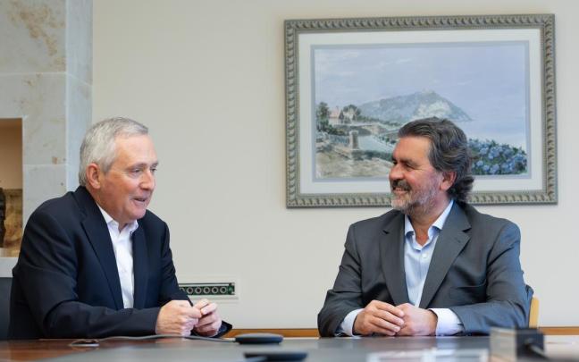 Iñigo Ucín, presidente no ejecutivo de Ayesa Digital, y Manuel Baraza, CEO de la compañía.