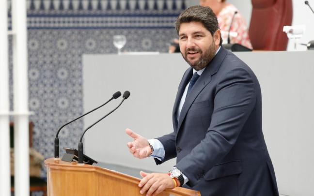Fernando López Miras, durante el pleno de investidura- Fernando López Miras, durante el pleno de investidura-