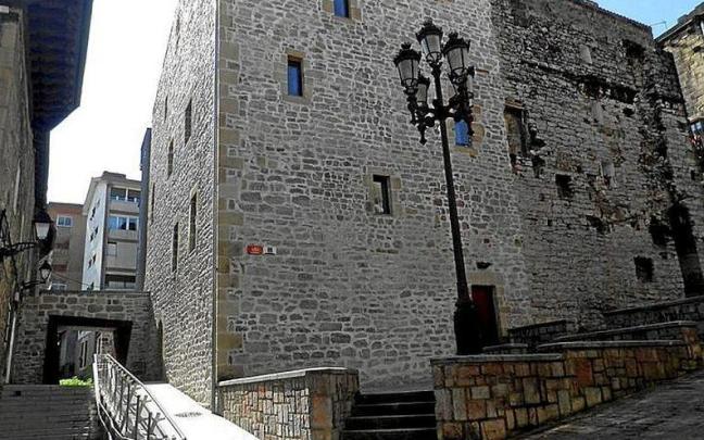 Exterior del edificio Torrekua