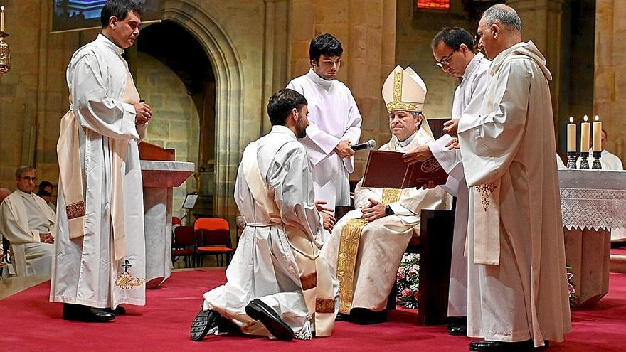 Los obispos vascos se muestran abiertos a bendecir a las parejas homosexuales. | FOTO: OSKAR GONZÁLEZ