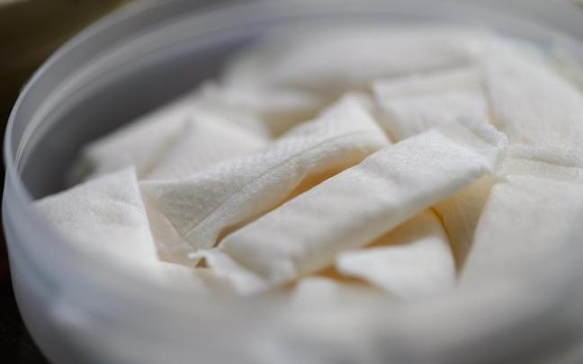 Las bolsas de nicotina, también llamadas 'snus', han ganado popularidad gracias a las redes sociales.