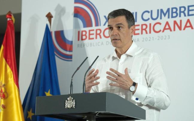 El presidente del Gobierno español, Pedro Sánchez, tras el pleno de la XXVIII Cumbre Iberoamericana, en Santo Domingo. El presidente del Gobierno español, Pedro Sánchez, tras el pleno de la XXVIII Cumbre Iberoamericana, en Santo Domingo.