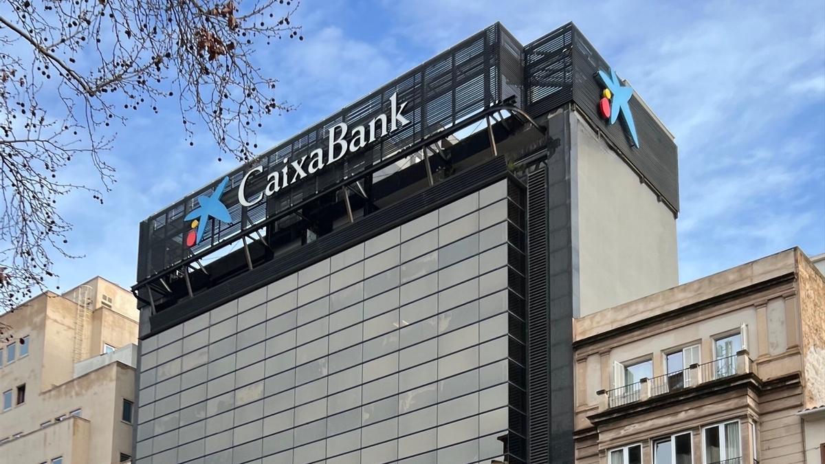 Sede territorial de CaixaBank.