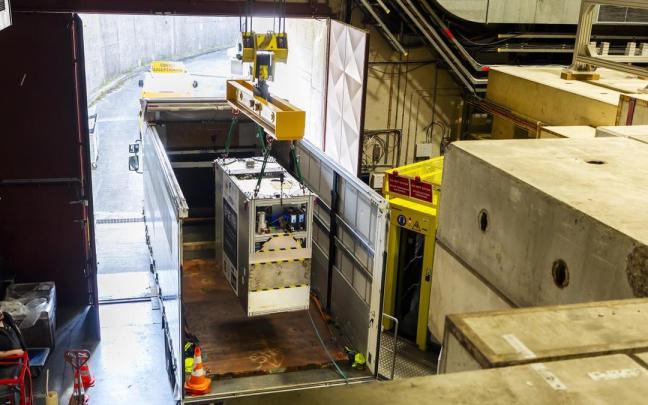 El camión que transporta la antimateria.