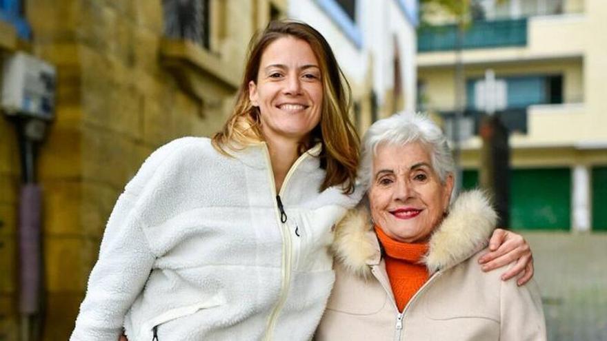 Adinkide busca un acompañamiento afectivo a través de la vecindad.