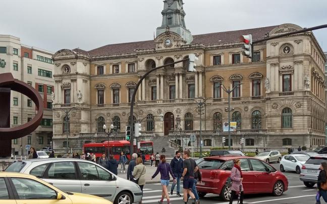 El Ayuntamiento de Bilbao ofrece un servicio de atención frente a desahucios