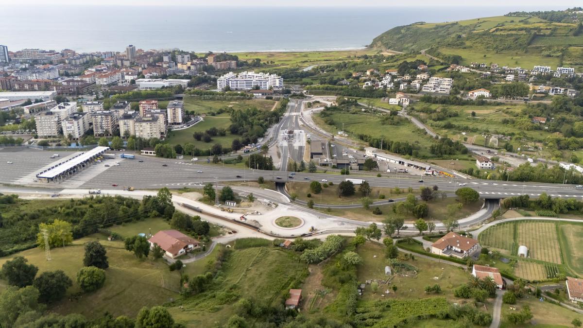 Primer tramo de la nueva variante de Zarautz.