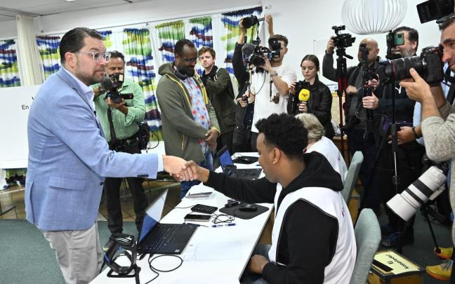 Abren los colegios en Suecia para las elecciones legislativas