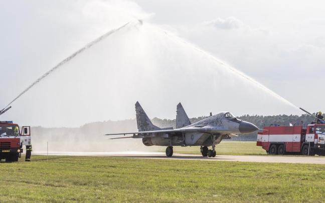 Un caza MIG-29 en Eslovaquia en una foto de archivo. Un caza MIG-29 en Eslovaquia en una foto de archivo.