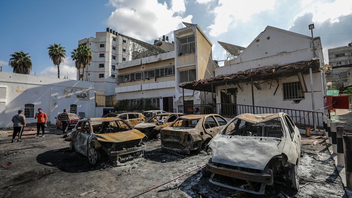 Imagen del hospital Al Ahli de Gaza tras el ataque.