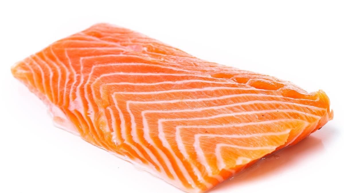 El salmón es rico en Omega 3.