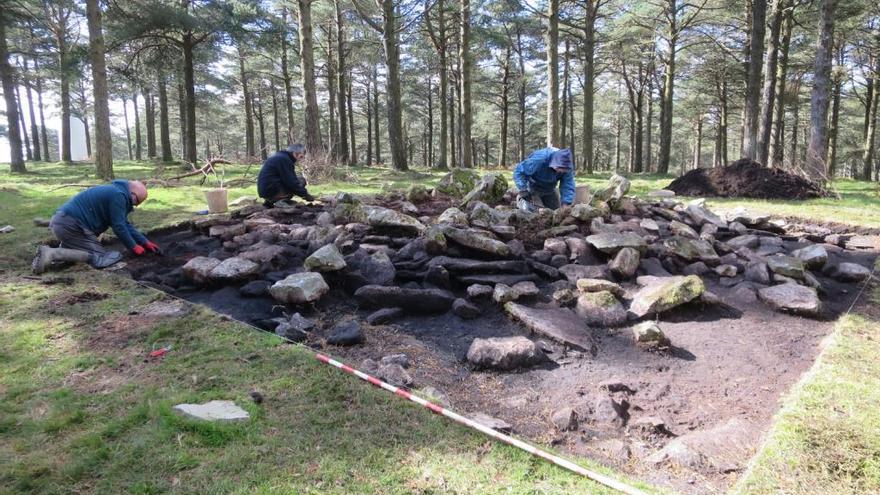 El análisis de los vestigios megalíticos arrancó en 2021 y promete aportar novedades sobre prácticas funerarias.