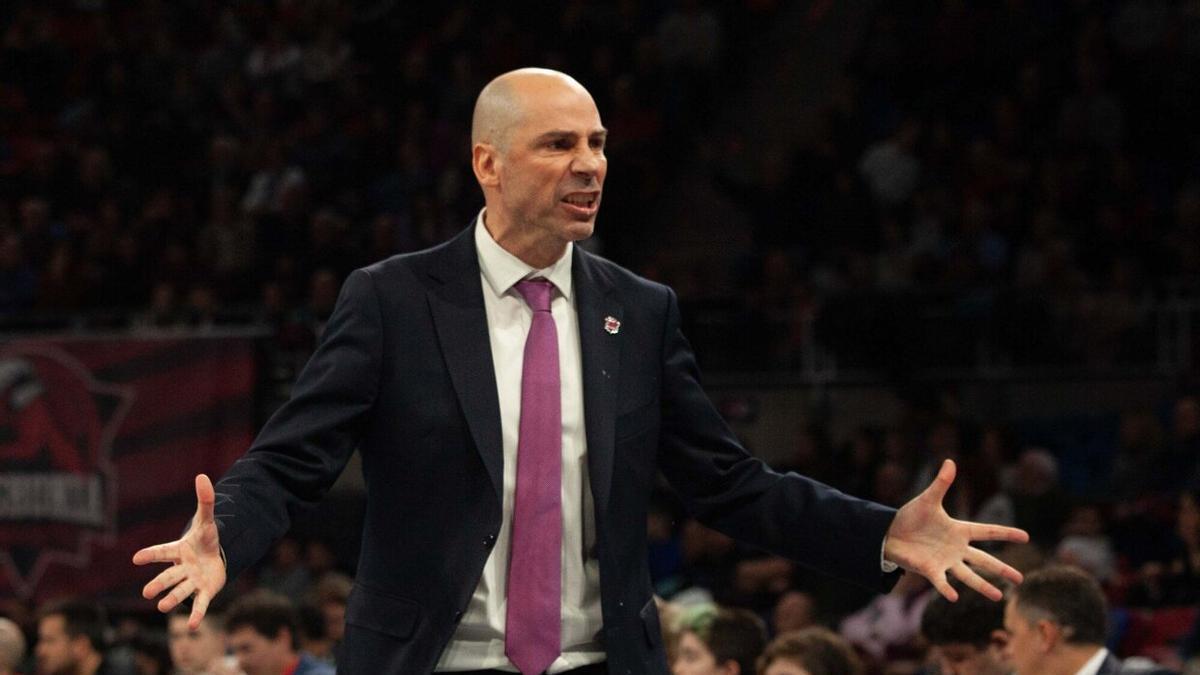 Peñarroya durante un partido del Baskonia