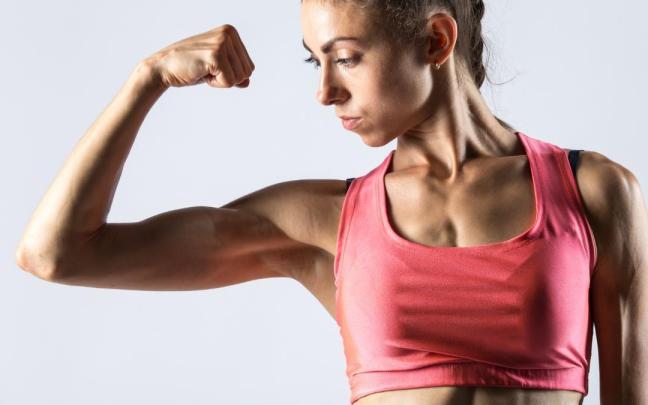 La masa muscular no solo se mantiene a través del deporte