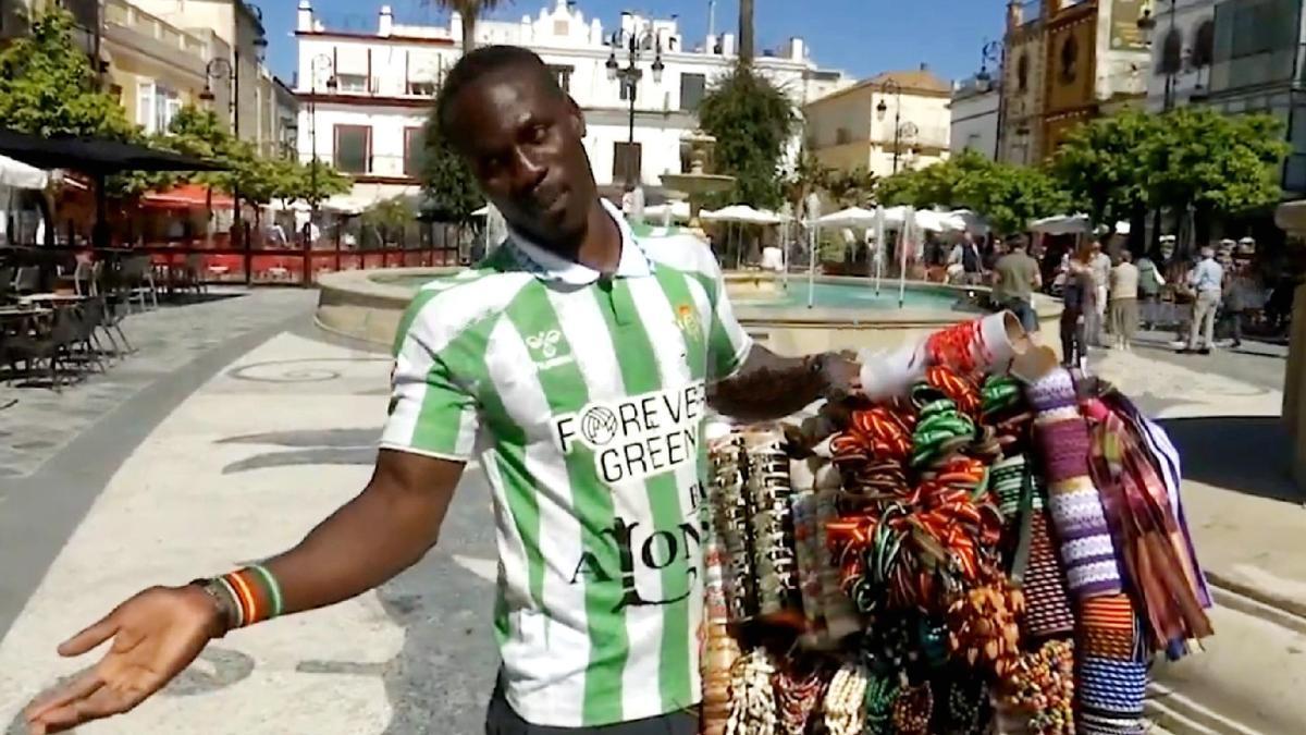 'Pepe el Sanluqueño' tiene una frase clave para vender: "¿Qué pasa, mi'arma?"