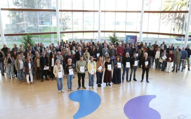 Imagen de la presentación de la iniciativa 'Batuz Aldatu' en Donostia.
