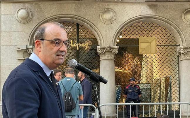 El senador de PNV Luke Uribe-Etxebarria durante su intervención tras asistir a la Diada. El senador de PNV Luke Uribe-Etxebarria durante su intervención tras asistir a la Diada.