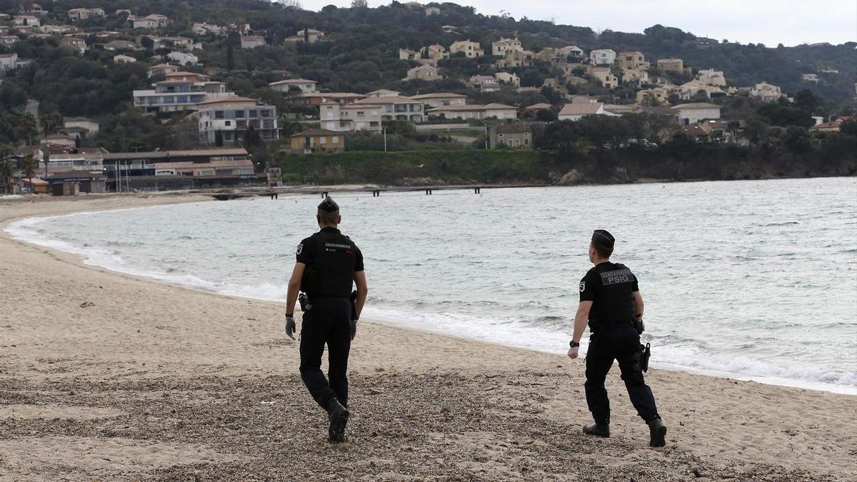 Gendarmes franceses en Córcega en una foto de archivo.