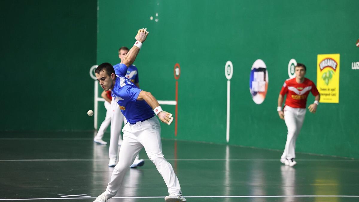 Larrazabal y Mariezkurrena se imponen a Peña II y Albisu en el Beotibar de Tolosa en la segunda jornada del Campeonato de Parejas.