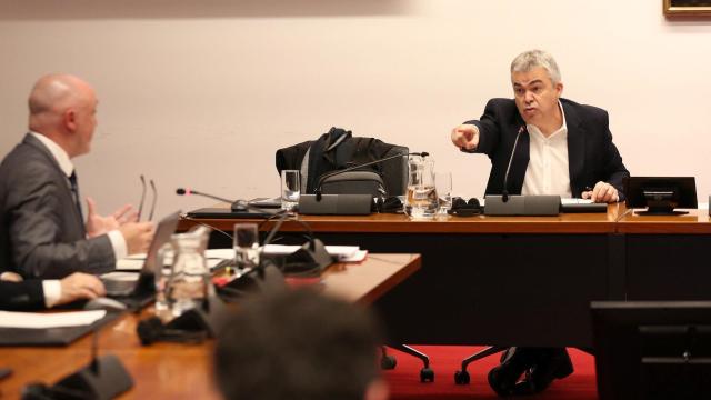 Santos Cerdán comparece en el Parlamento de Navarra. Javier Bergasa