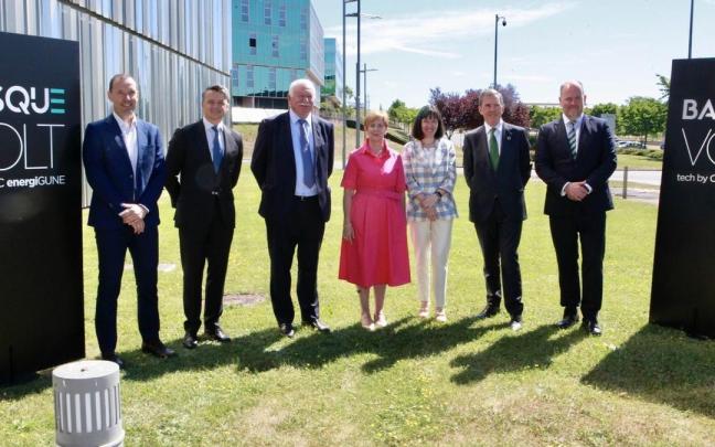 Los promotores de la iniciativa Basquevolt, en su lanzamiento en junio del año pasado. Los promotores de la iniciativa Basquevolt, en su lanzamiento en junio del año pasado.