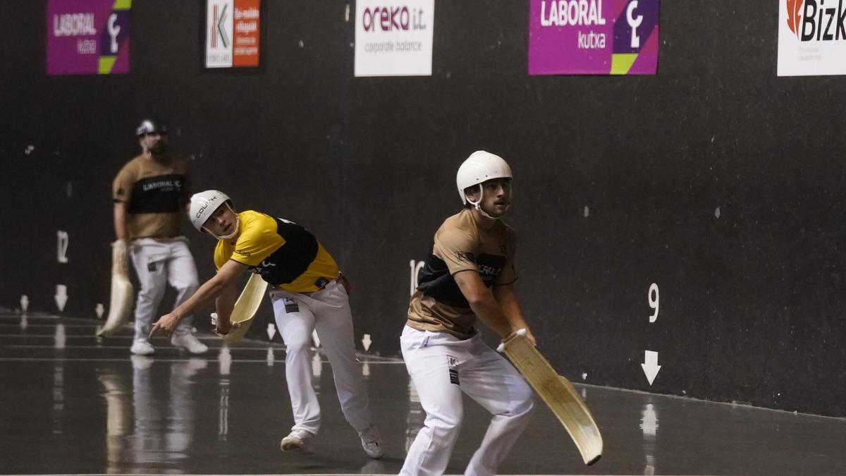 Urrutia y Del Río remontan a Urreisti-López en el Winter Series.