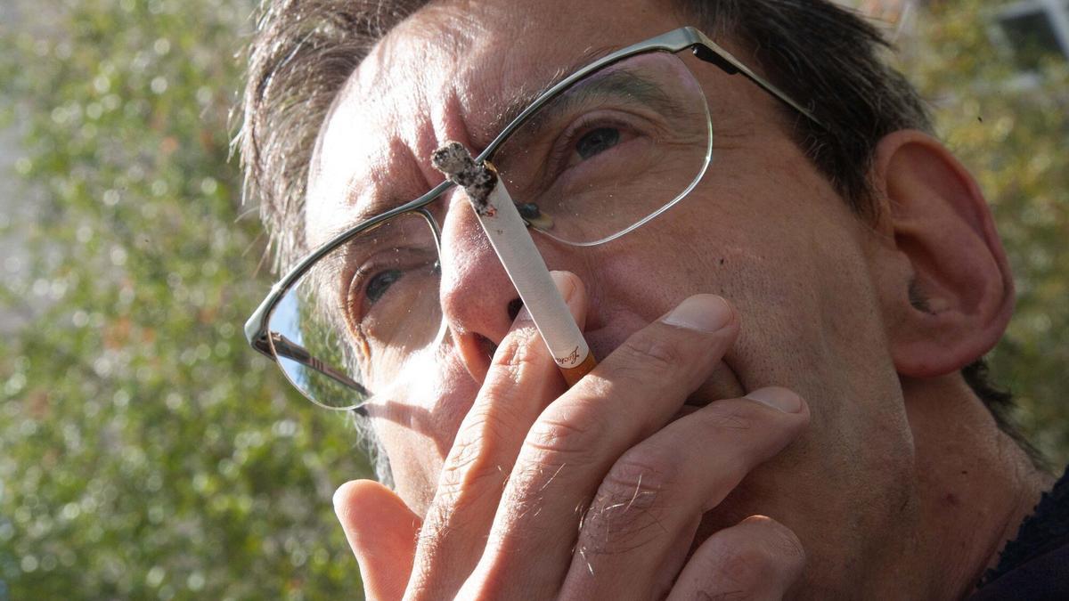 En Euskadi fuma un 25% de la población mayor de 14 años, es decir aproximadamente 400.000 personas.