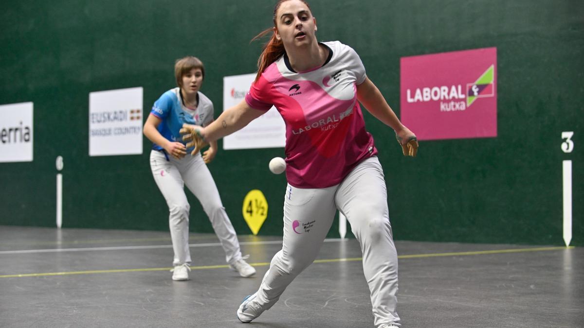 Amaia Alday, durante la final del Cuatro y Medio femenino de 2024.