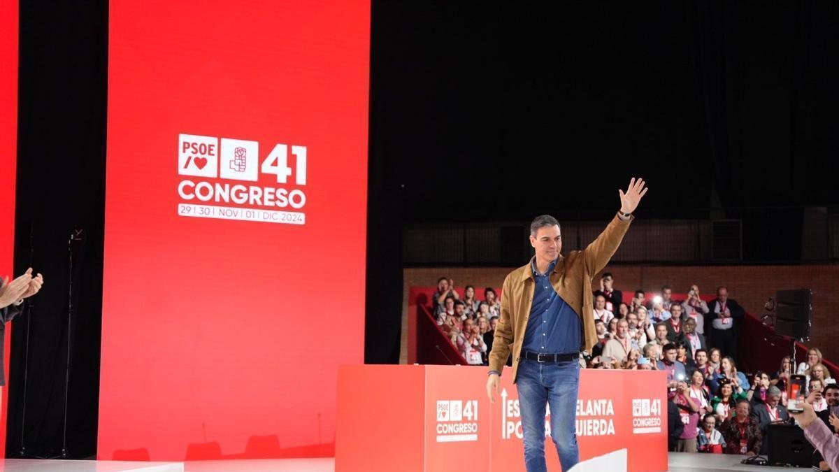 El presidente del Gobierno y secretario general del PSOE, Pedro Sánchez, a su entrada del 41º Congreso del PSOE.