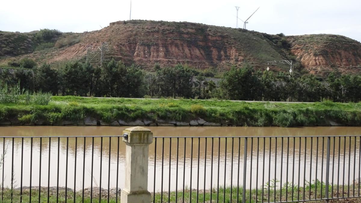 En imágenes, por el tramo navarro del Canal Imperial de Aragón