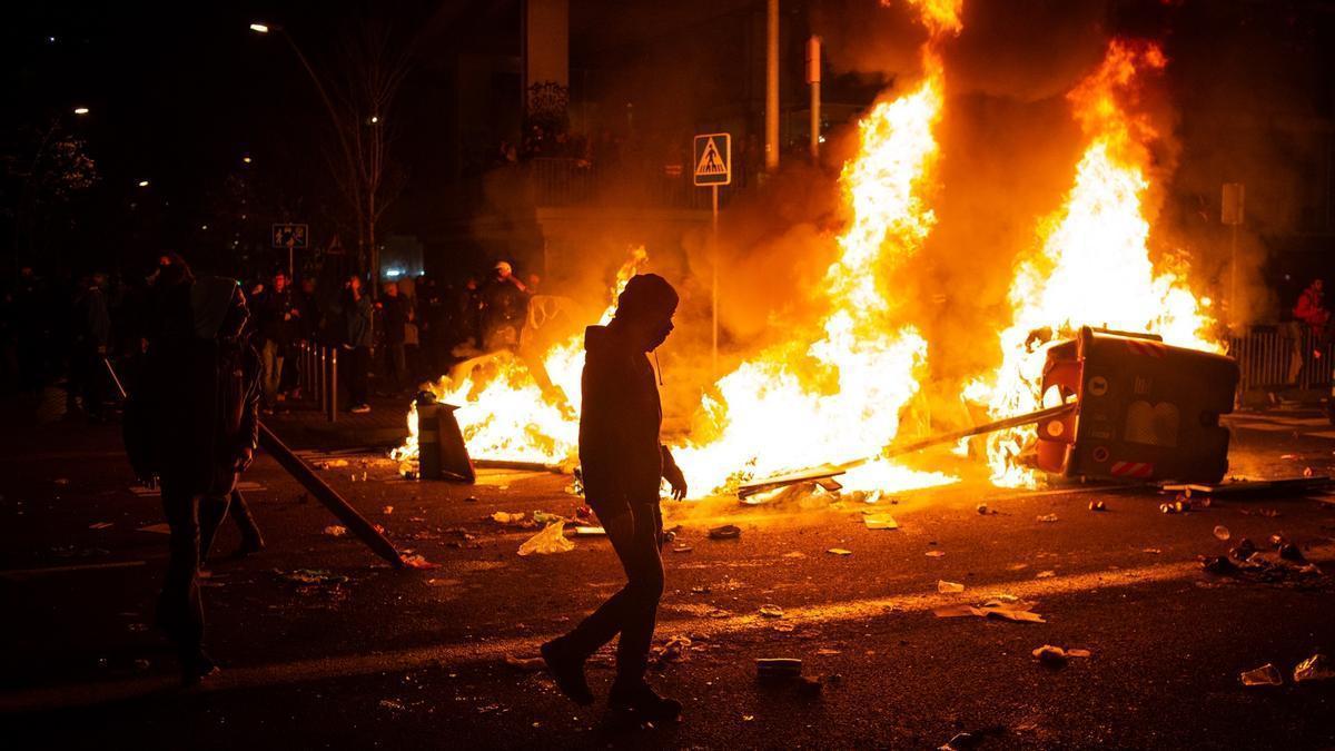 Incidentes tras una manifestación de 'Tsunami Democràtic'.