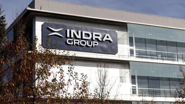 Fachada de la sede de Indra.