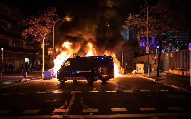 Incidentes tras una manifestación convocada por Tsunami Democràtic en Barcelona en diciembre de 2019.