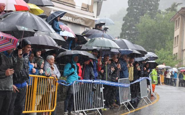 Público de la Zegama-Aizkorri.