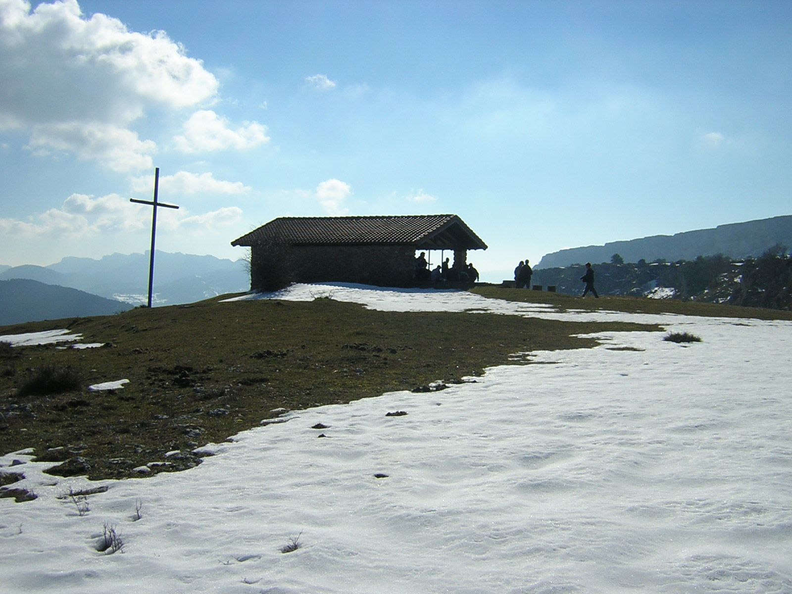 Ermita de San Lorenzo nevada