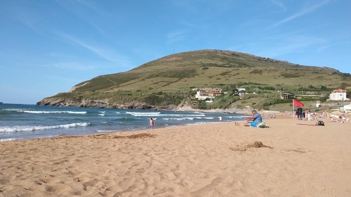 Estas son las siete cosas que todos hacemos en la playa y que están prohibidas: te pueden multar