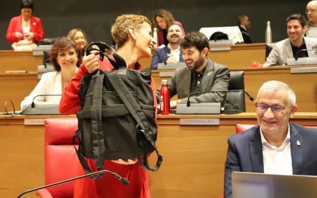 La presidenta de Navarra durante el pleno sobre el estado de la Comunidad foral de 2025 Javier Bergasa