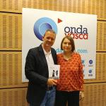 Clara Usón, autor de "Las fieras" en los estudios de ONDA VASCA