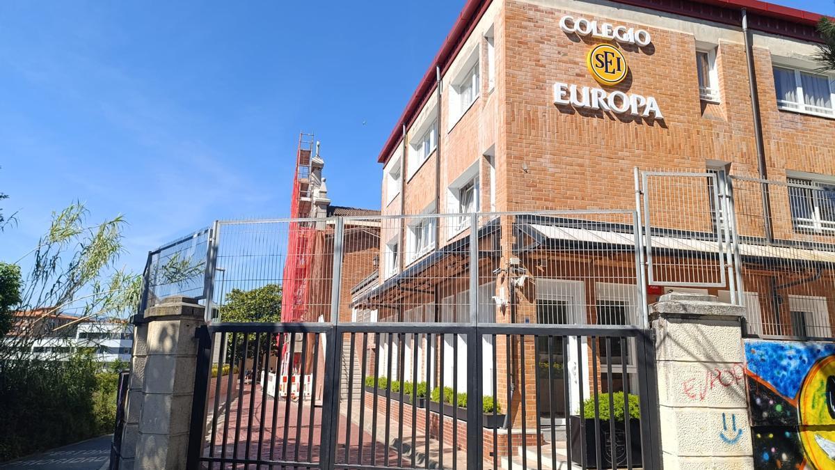 La Ertzaintza ha abierto una investigación por abusos sexuales a menores en el colegio Europa de Getxo JOSE MARI MARTÍNEZ