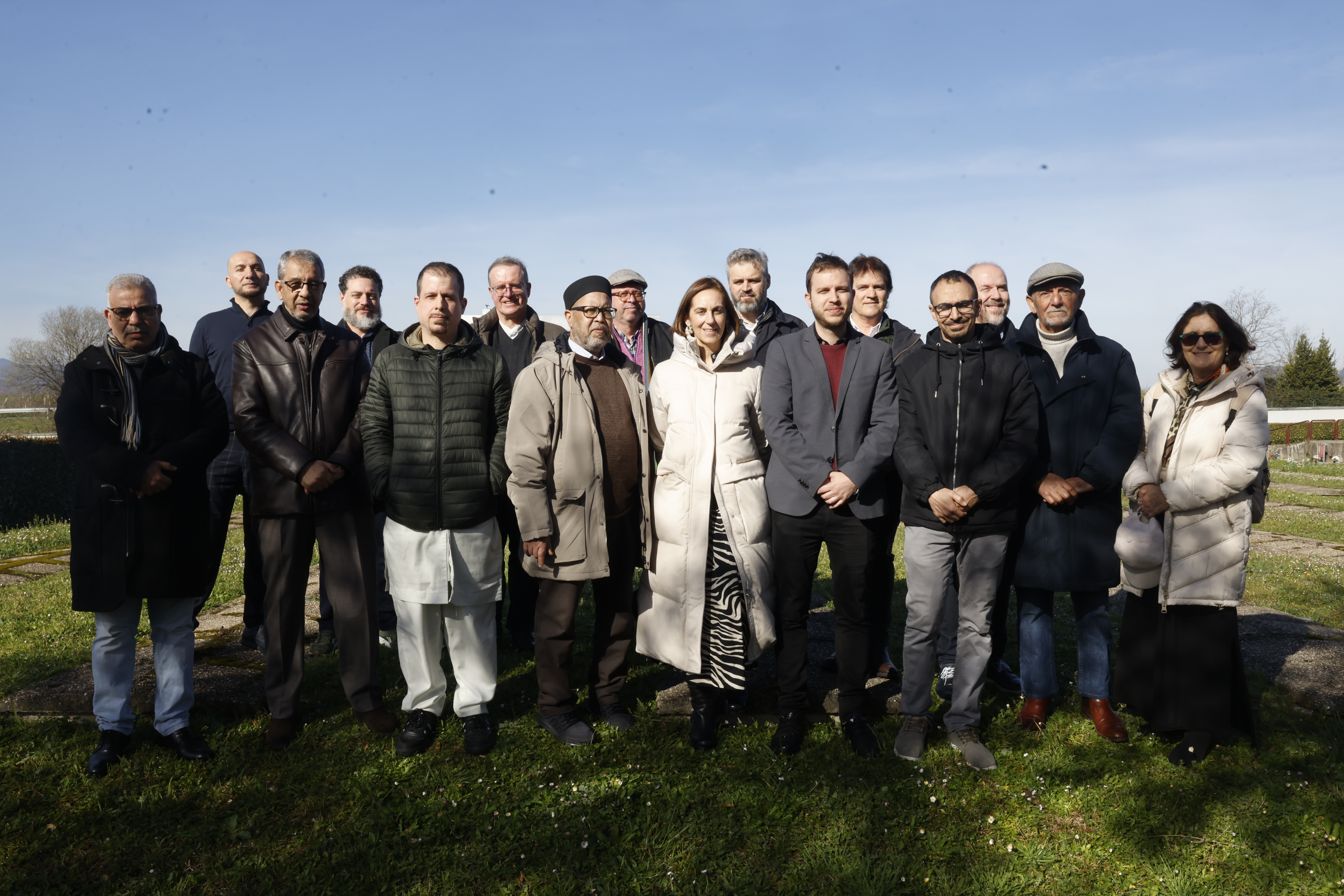Visita de representantes de la Comunidad Musulmana de Bizkaia a la nueva parcela del cementerio de Derio | AYTO BILBAO