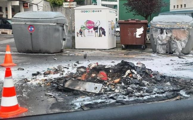 Imagen de archivo de los restos de un contenedor calcinado