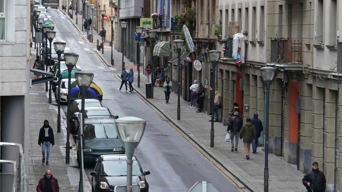 El presunto autor del robo fue detenido en Las Cortes de Bilbao / Deia -Oskar M. Bernal