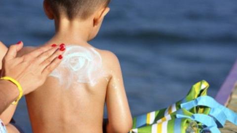 Untar crema protectora solar