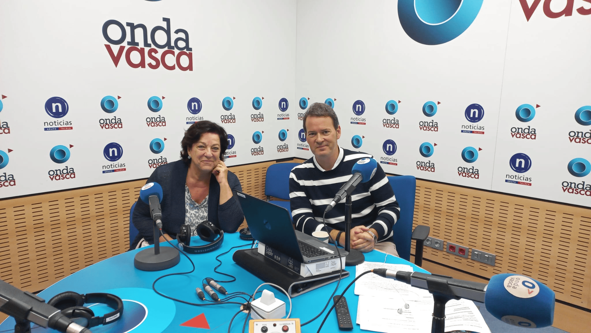 Cristina Blanco, fundadora de AIDATU en los estudios de ONDA VASCA