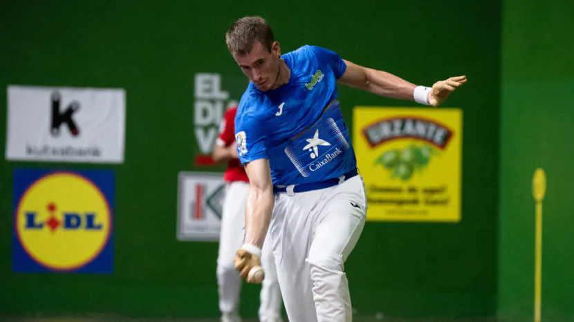 Mariezkurrena en la semifinal del Torneo La Blanca. BAIKO