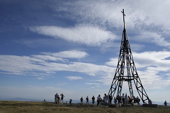 Hoy se celebra el 122 aniversario de la cruz del Gorbea Onda Vasca