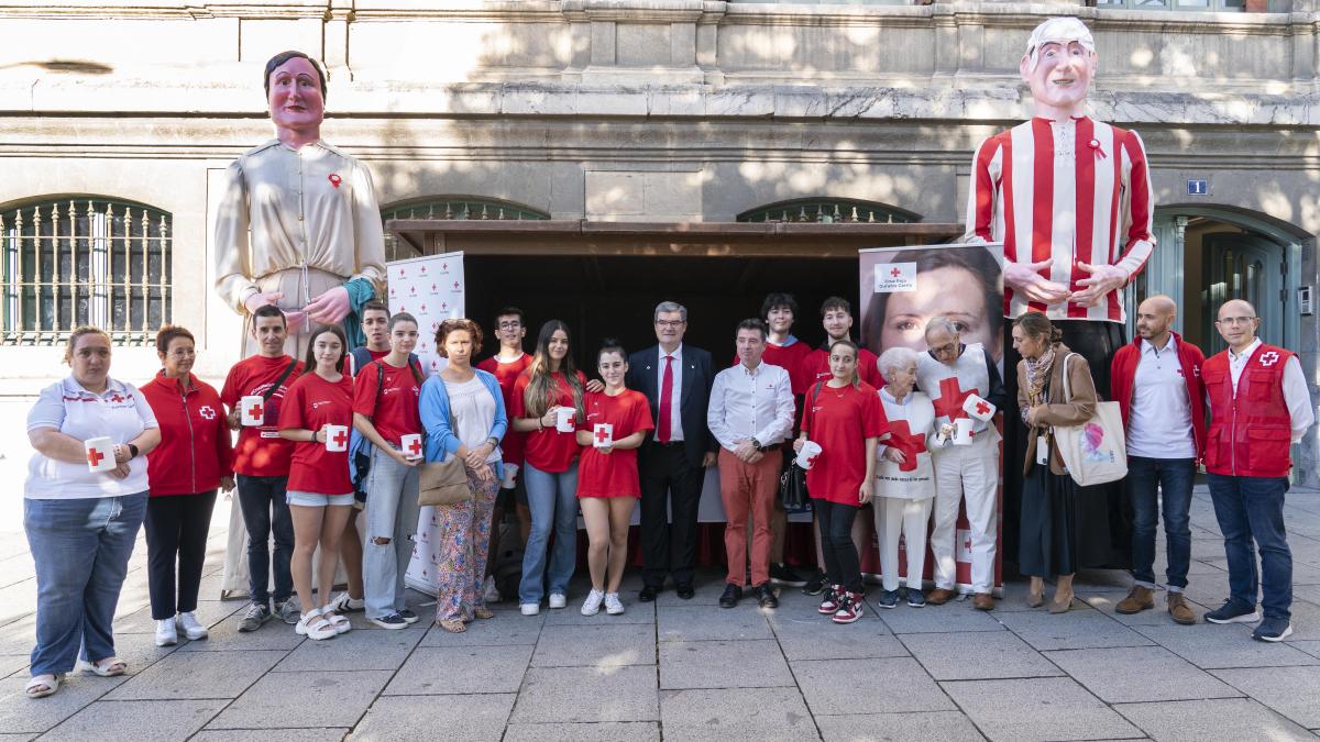 Cruz Roja recoge hoy fondos por la Salud Mental en el día de la Banderita en Bilbao