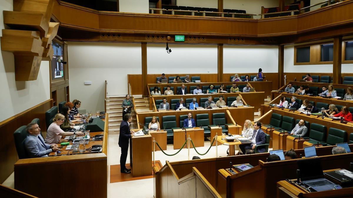 El Parlamento Vasco este jueves.